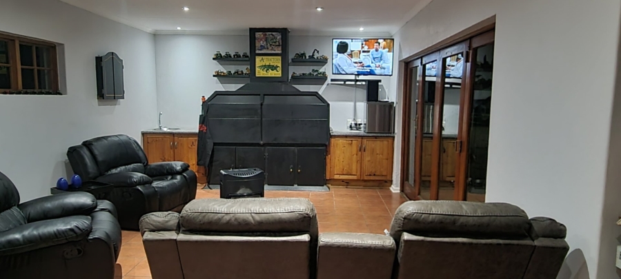 3 Bedroom Property for Sale in Aliwal North Eastern Cape